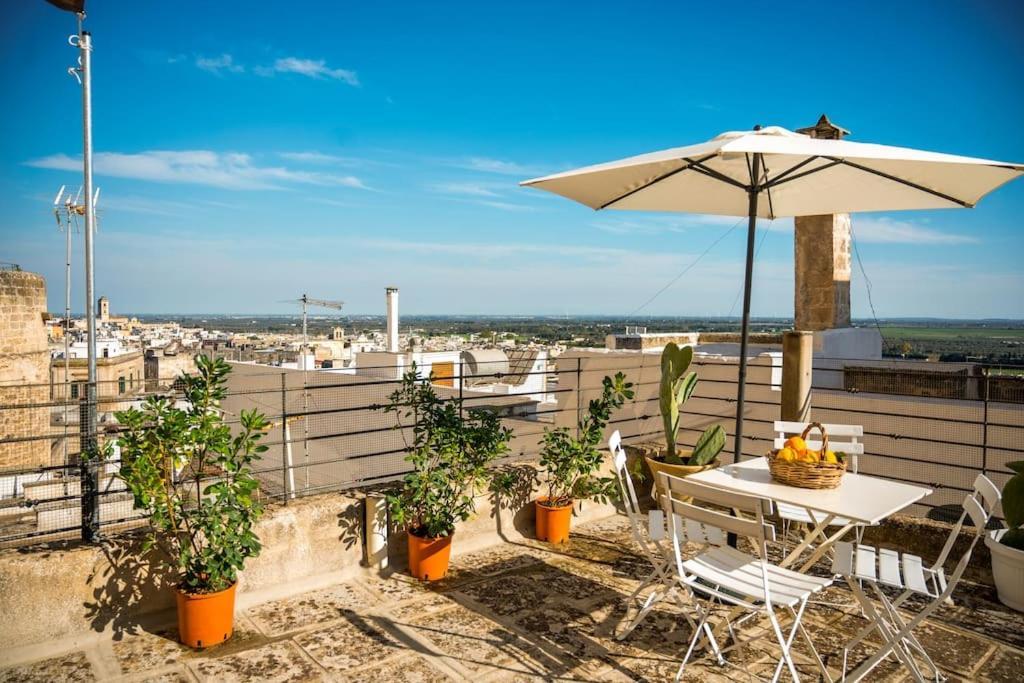 Borgo Antico-Centro Storico Casa Ventosa Apartment Oria  Bagian luar foto